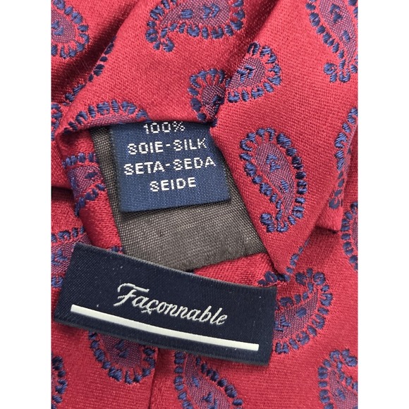 FACONABLE Red Paisley 100% Silk Tie Hand Made in Italy - Picture 3 of 5